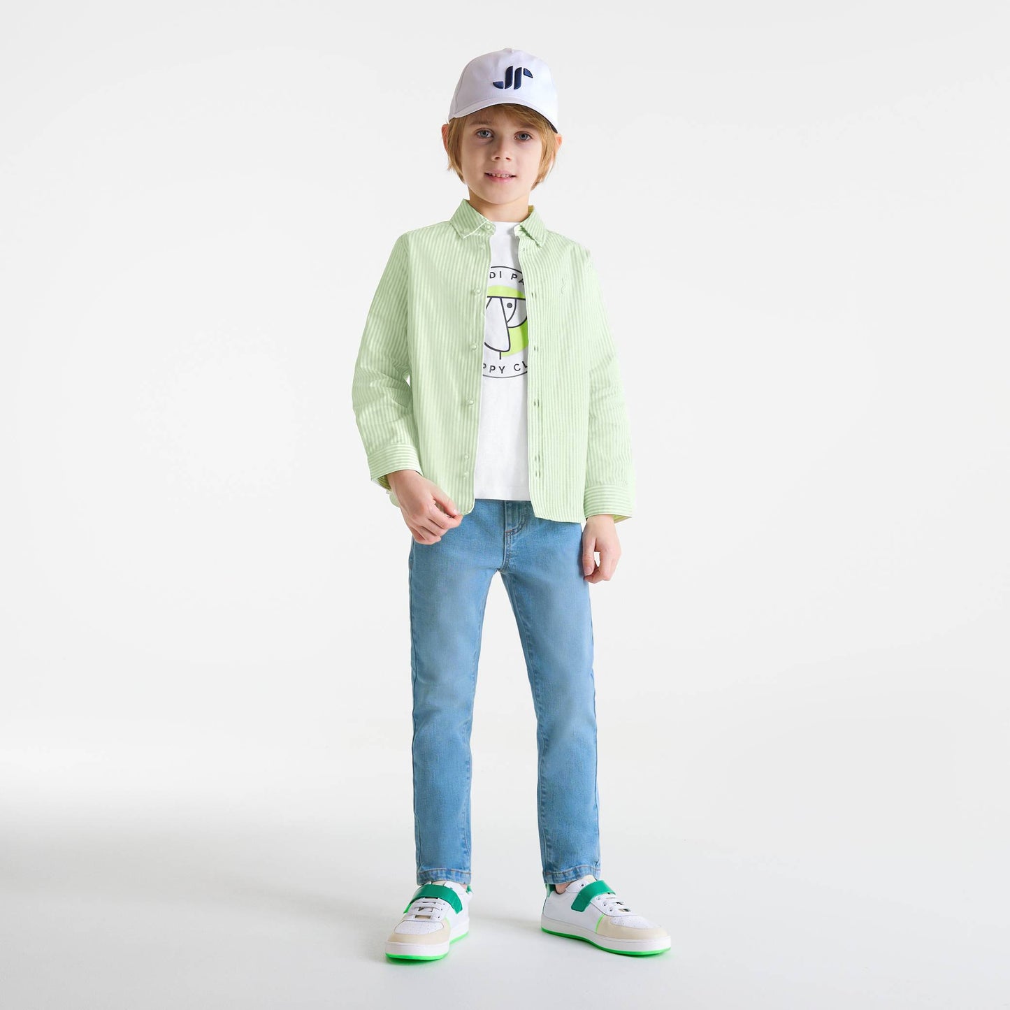 スリムフィットジーンズ