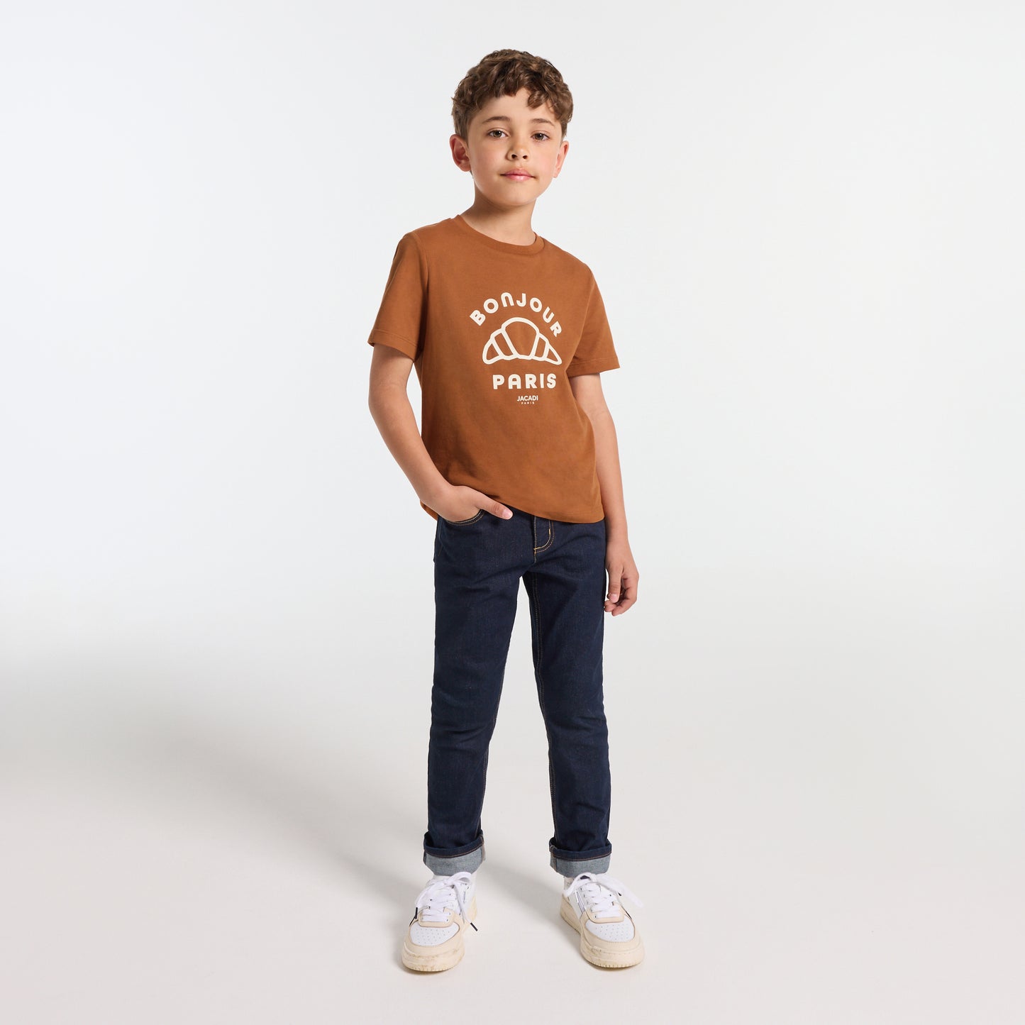 レギュラーフィットジーンズ