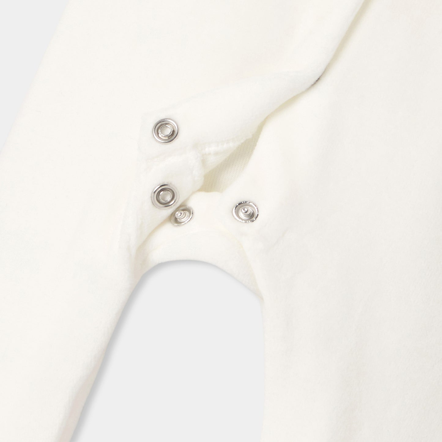 リバティプリント足つきロンパース・パジャマ