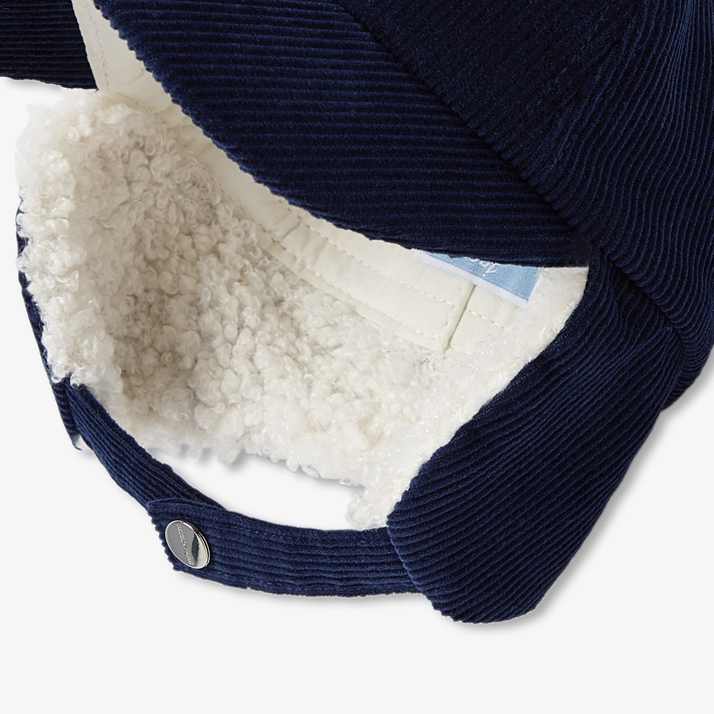 ベロア調生地キャップ