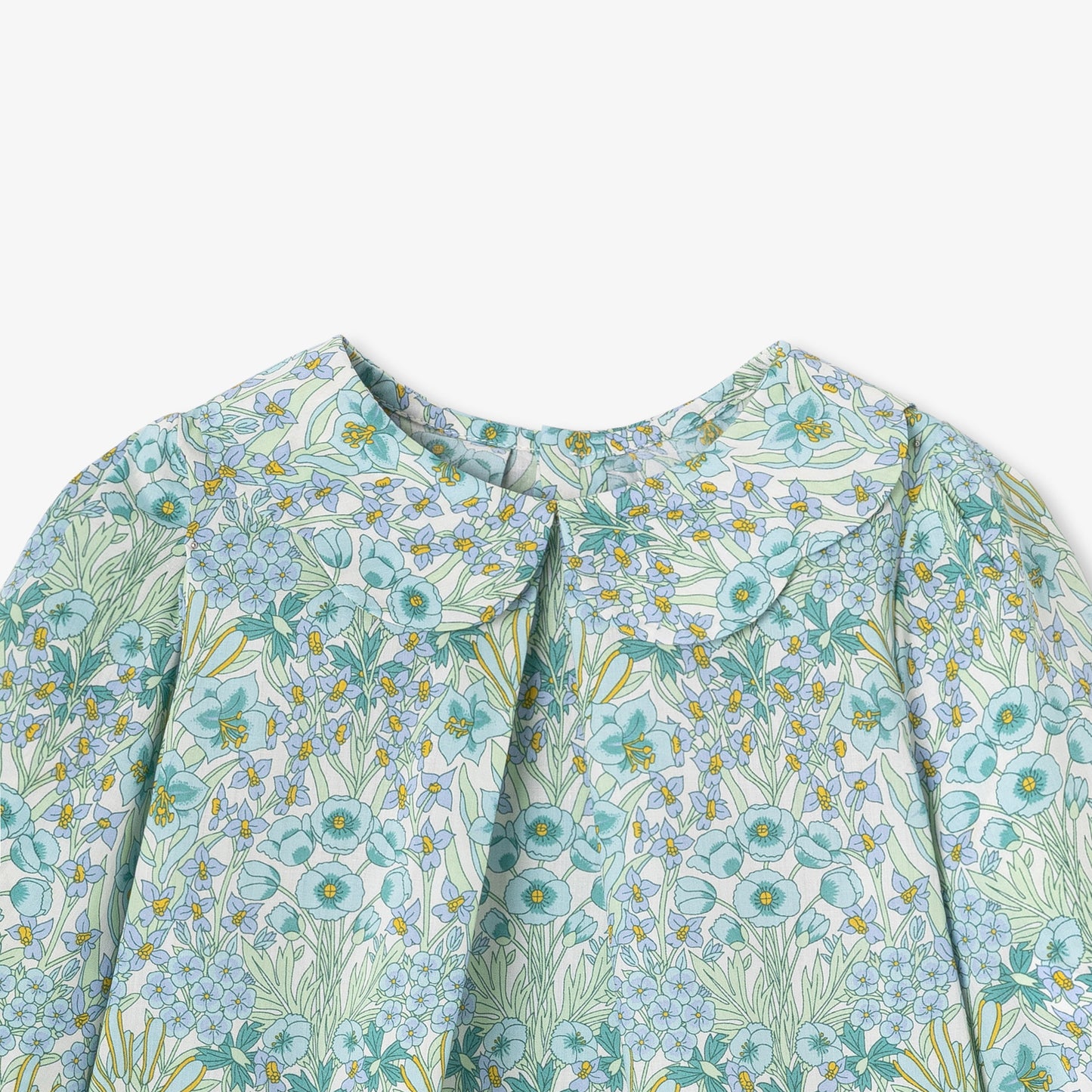 リバティプリントブラウス