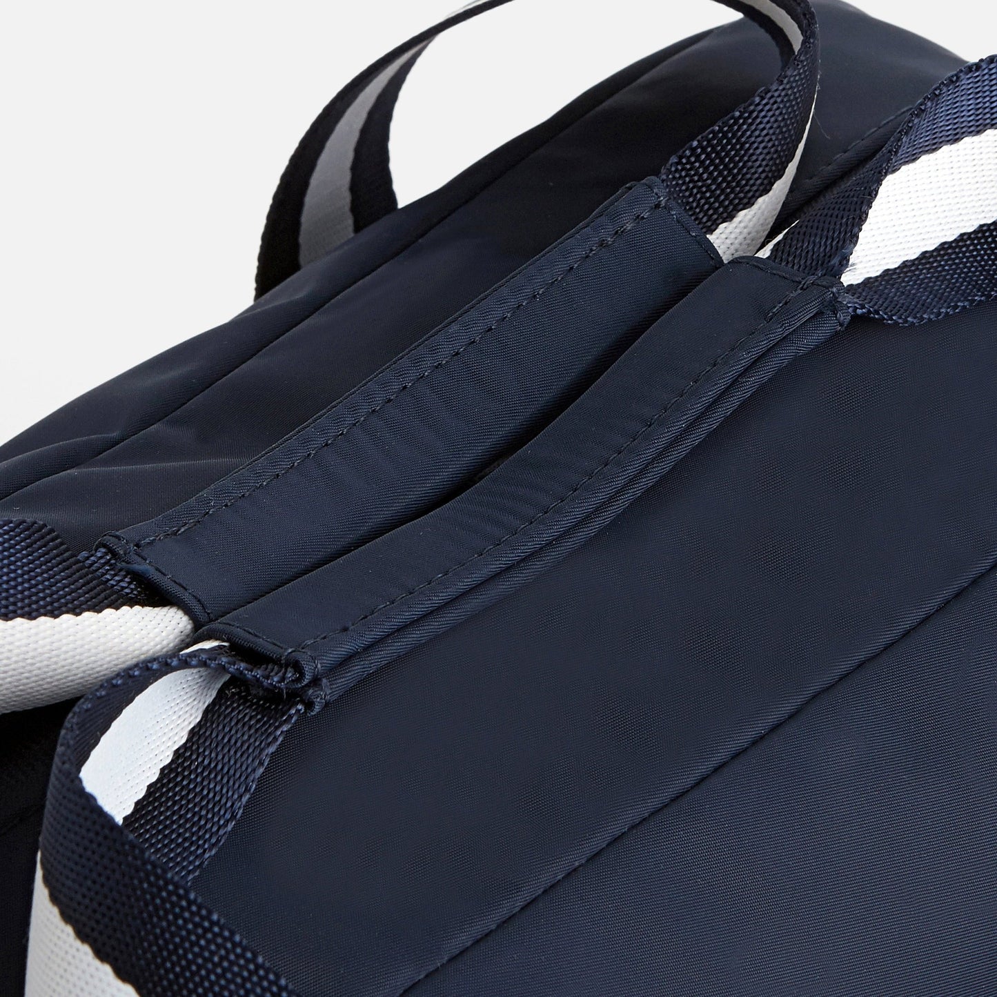 マザーズバッグ