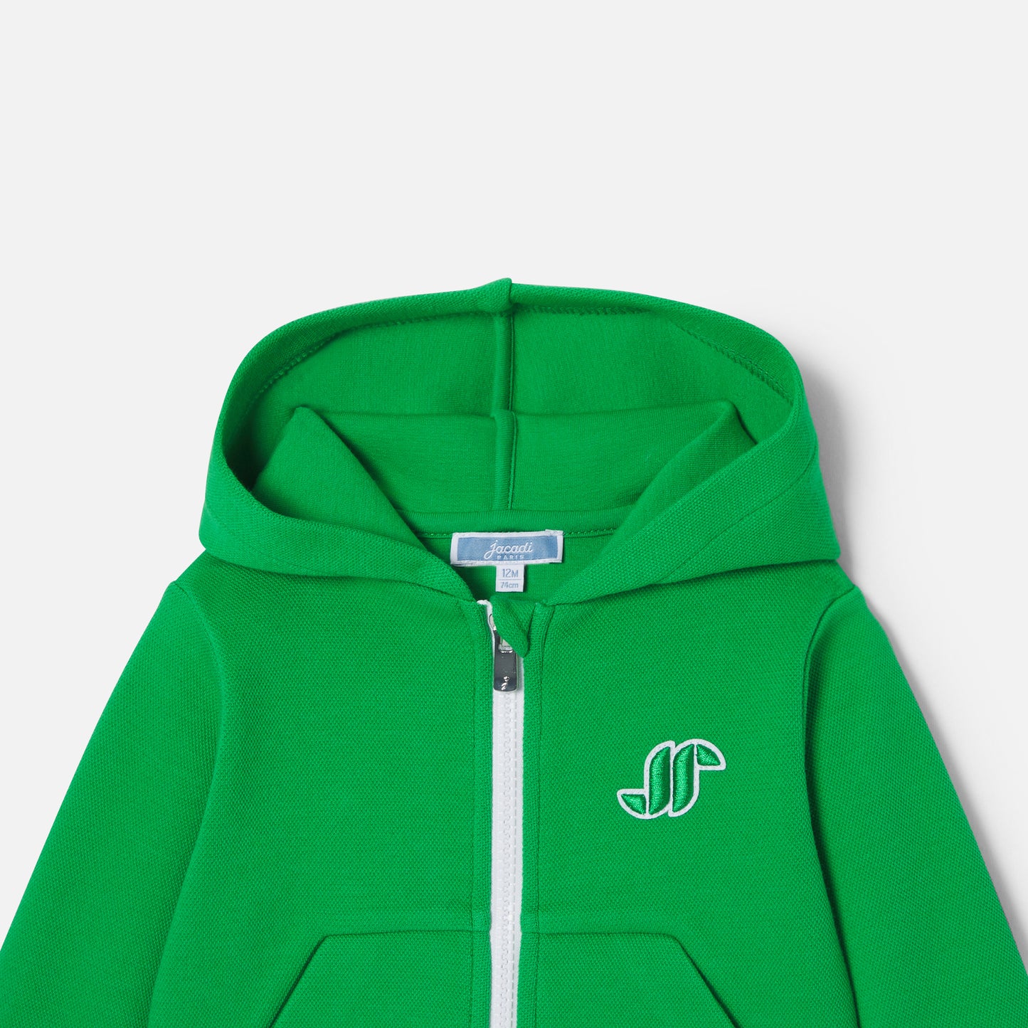 ジップアップパーカー