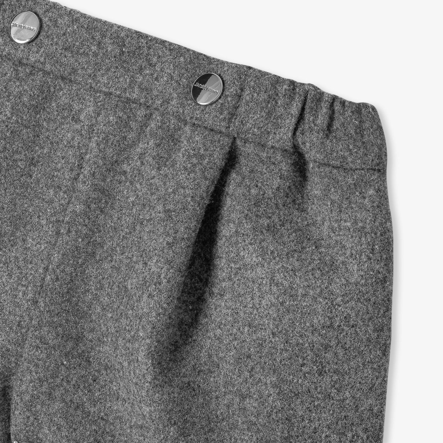 ショートパンツ