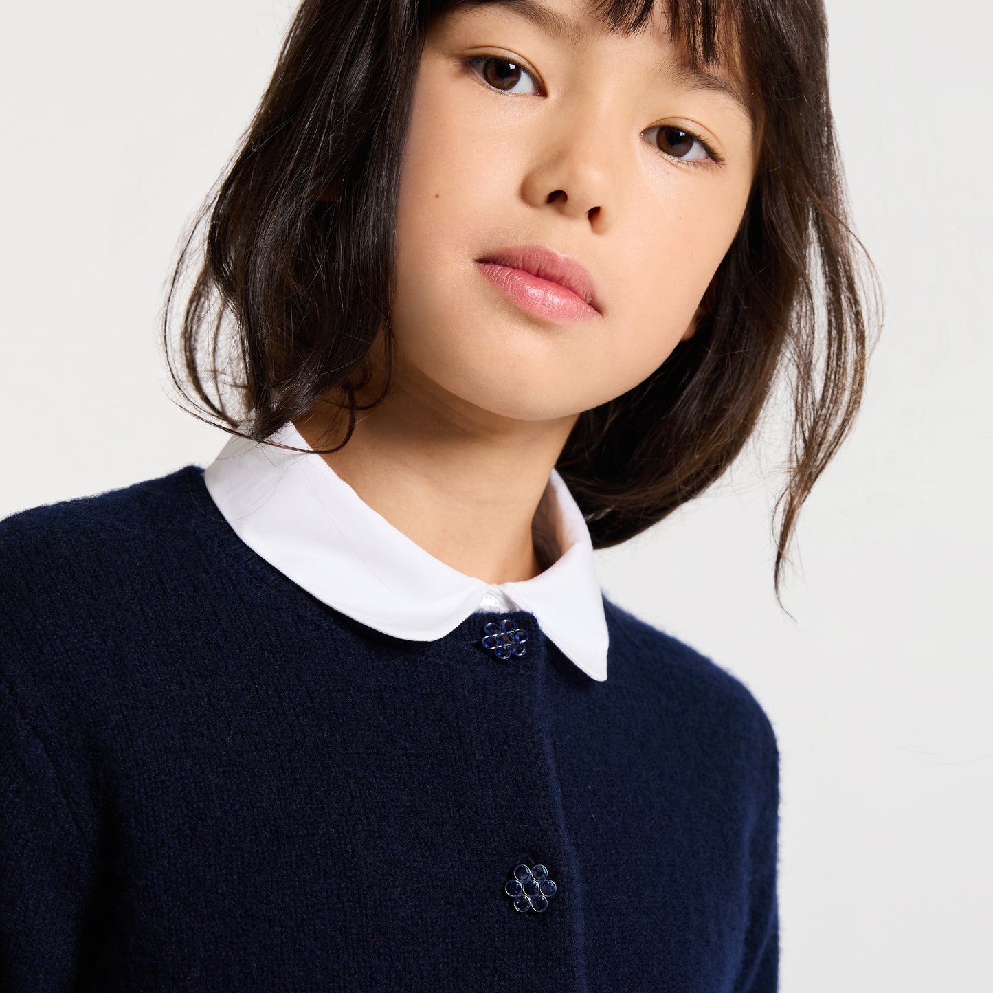 ビジューボタンカーディガン