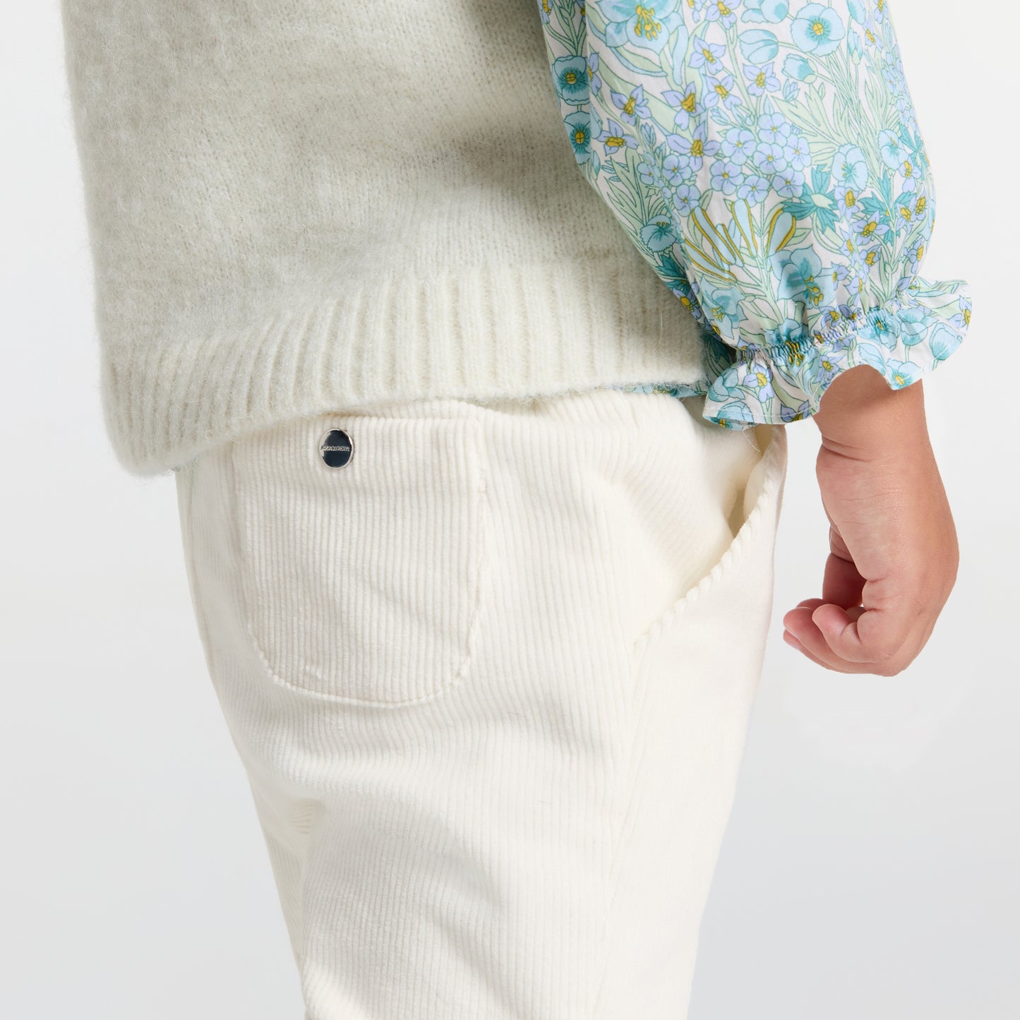 ベロア調生地パンツ