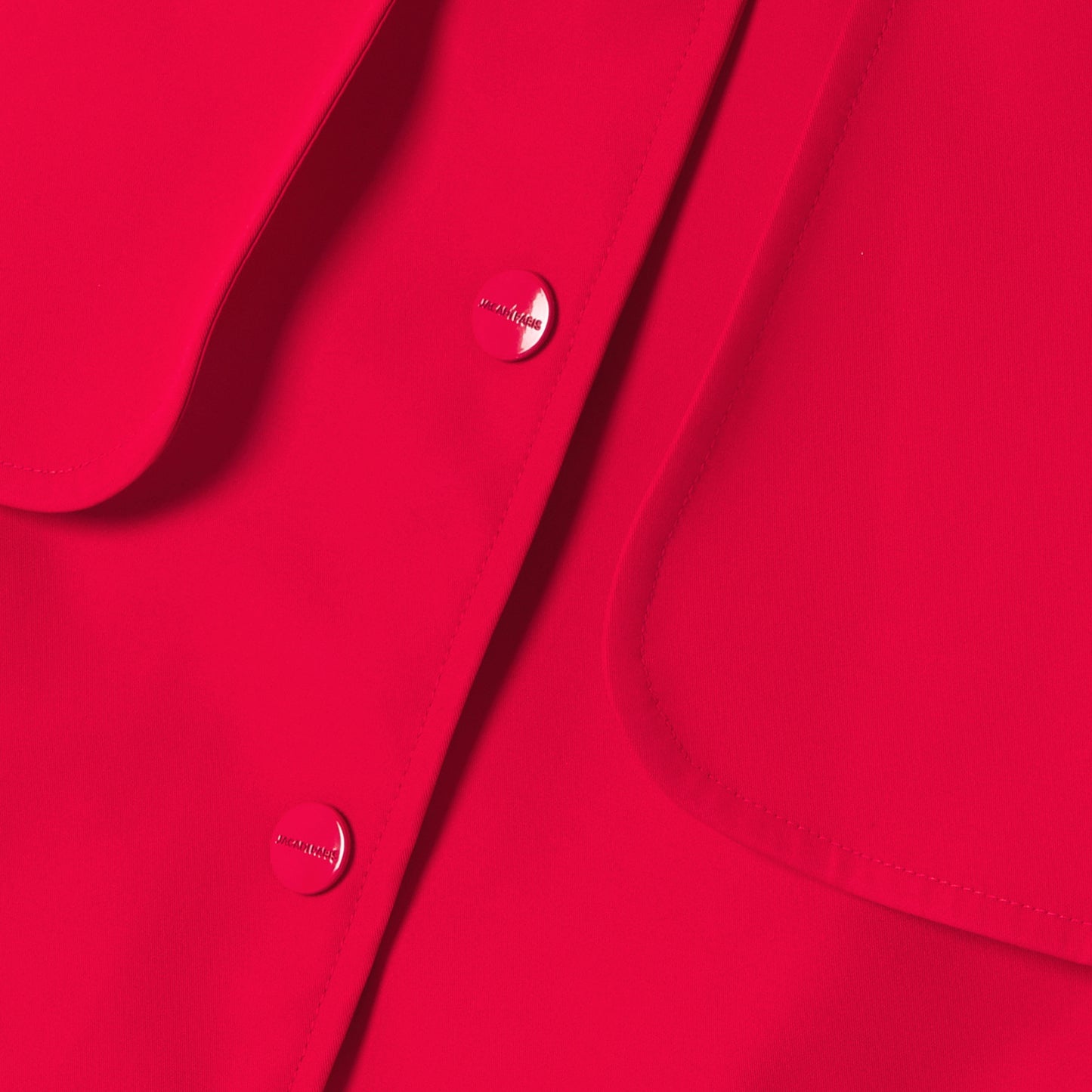 ショートトレンチコート