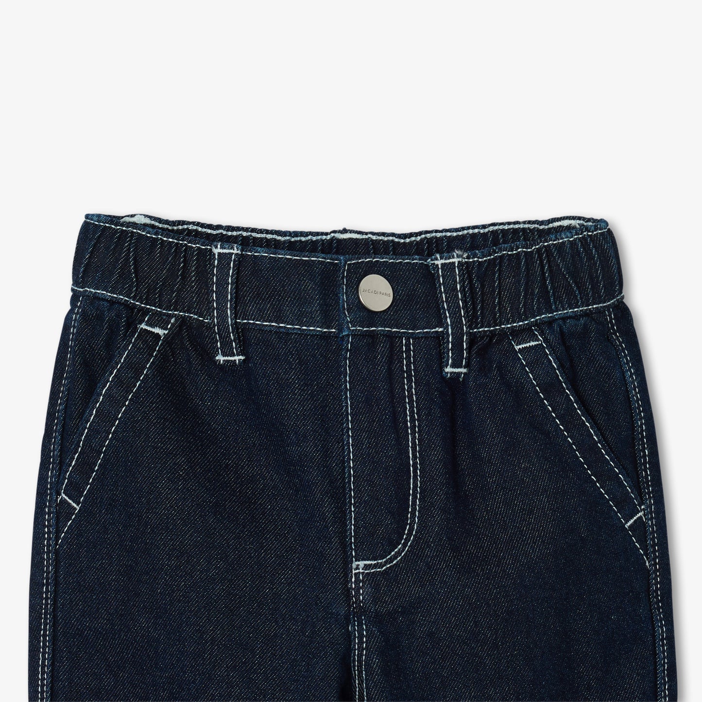 ストレートカットジーンズ