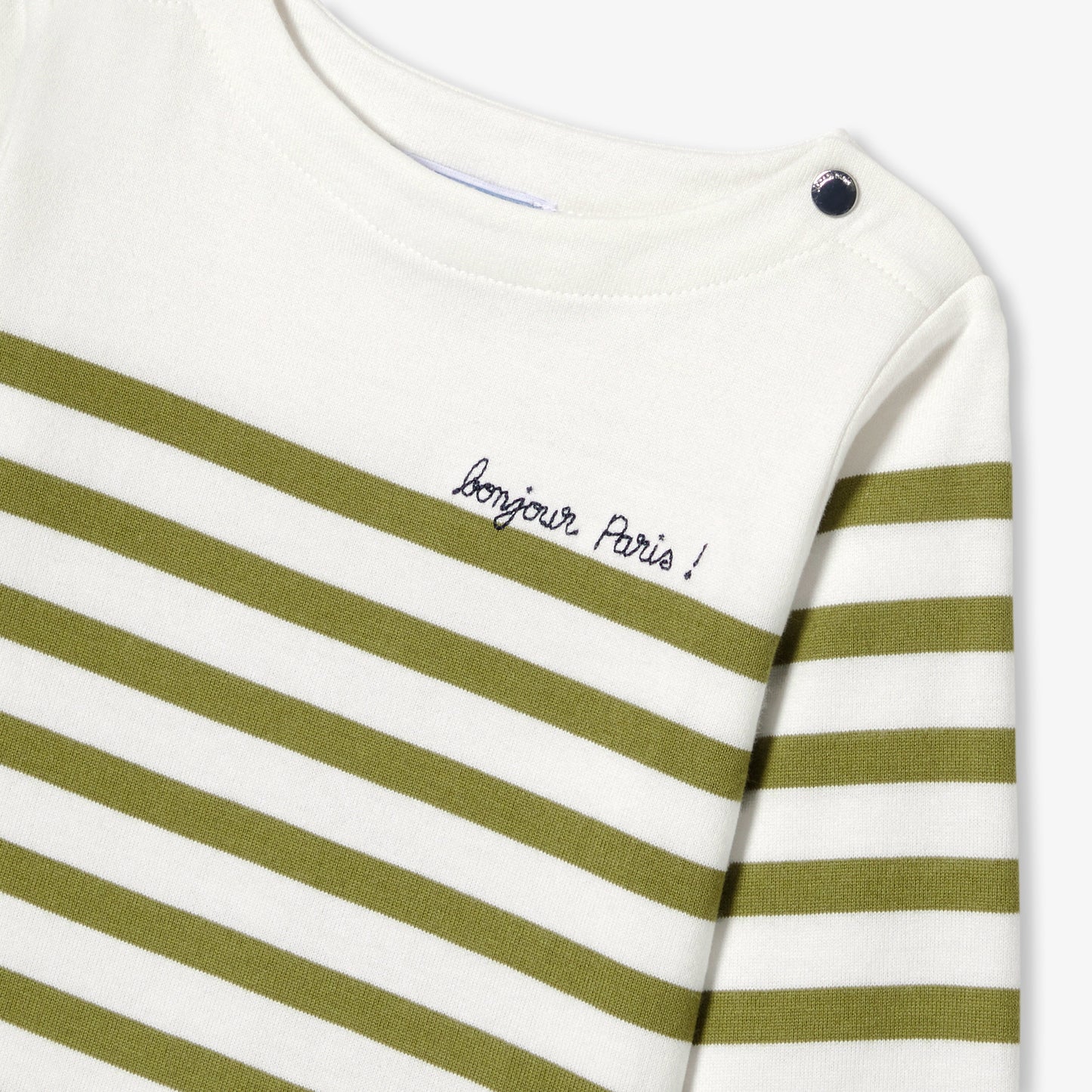 刺しゅう入りトップス