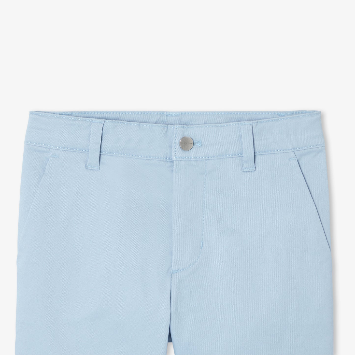 バミューダショートパンツ