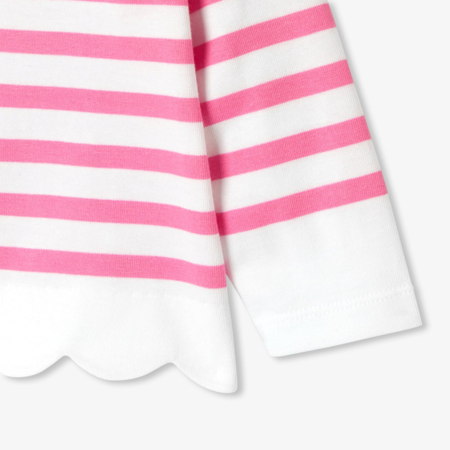 長袖Tシャツ