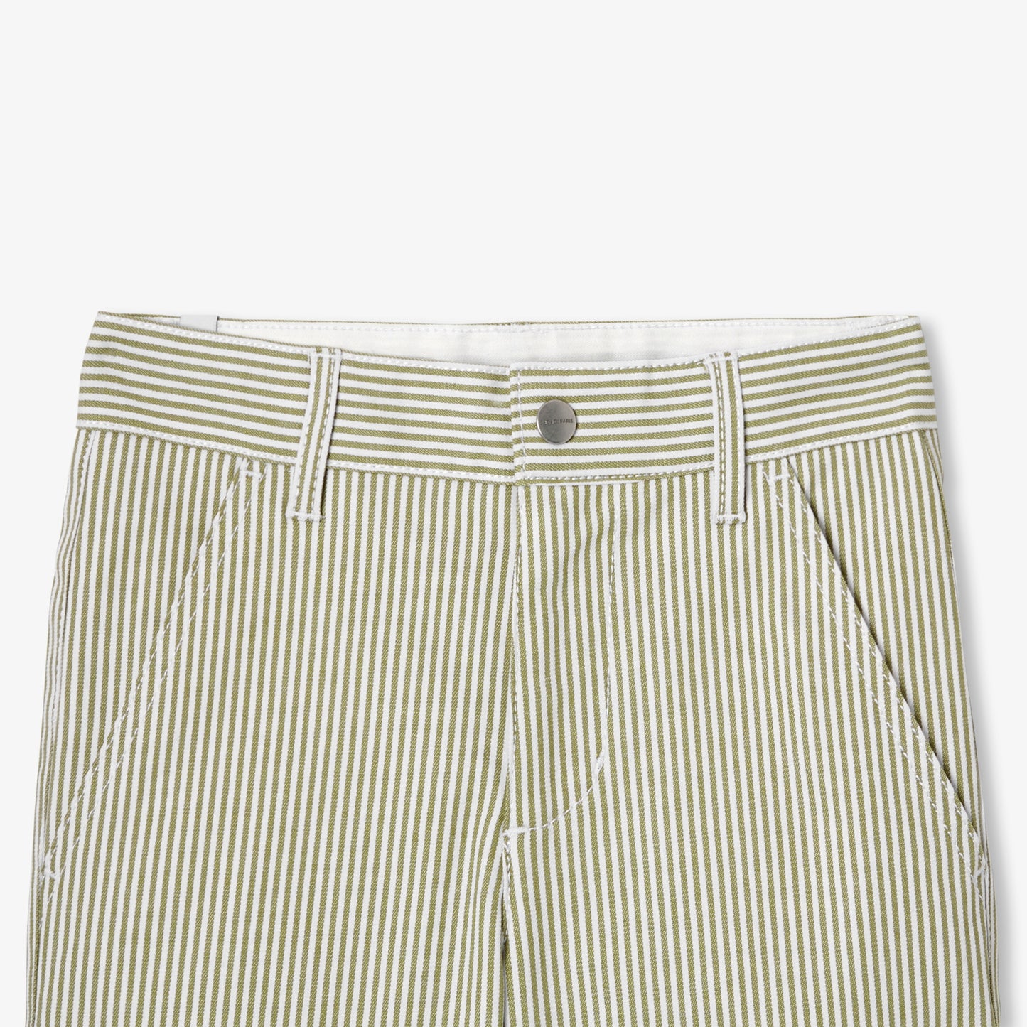 ショートパンツ