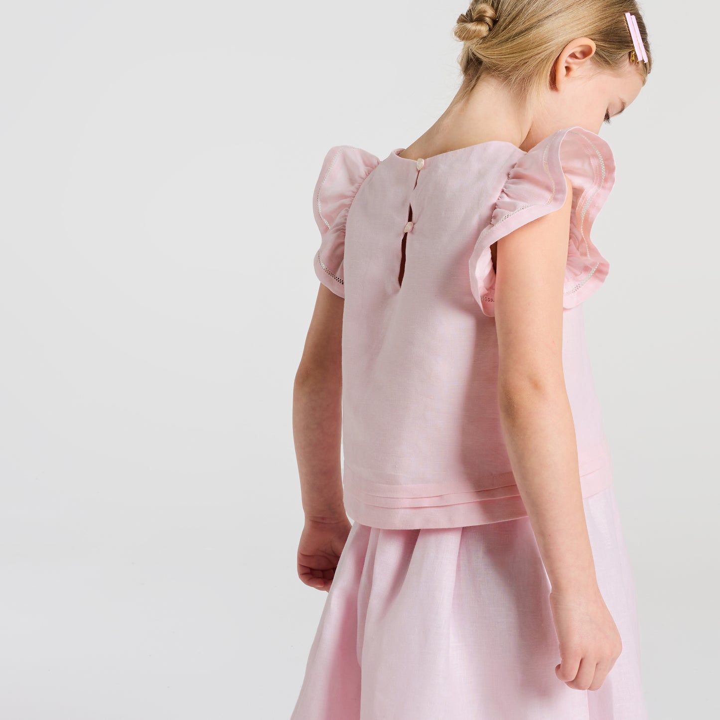 リネンブラウス