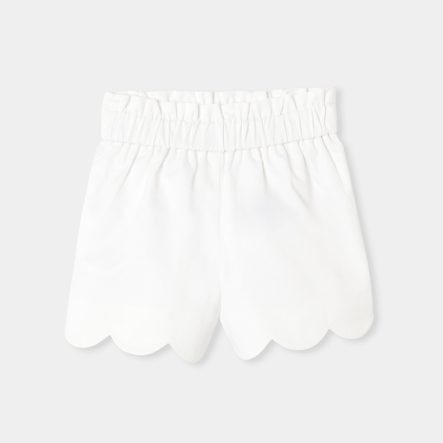 ショートパンツ