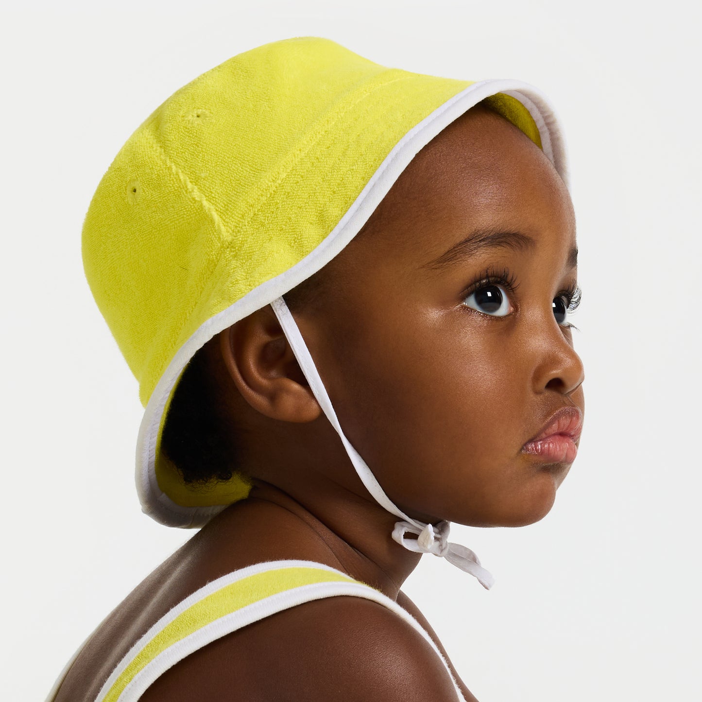 バケットハット