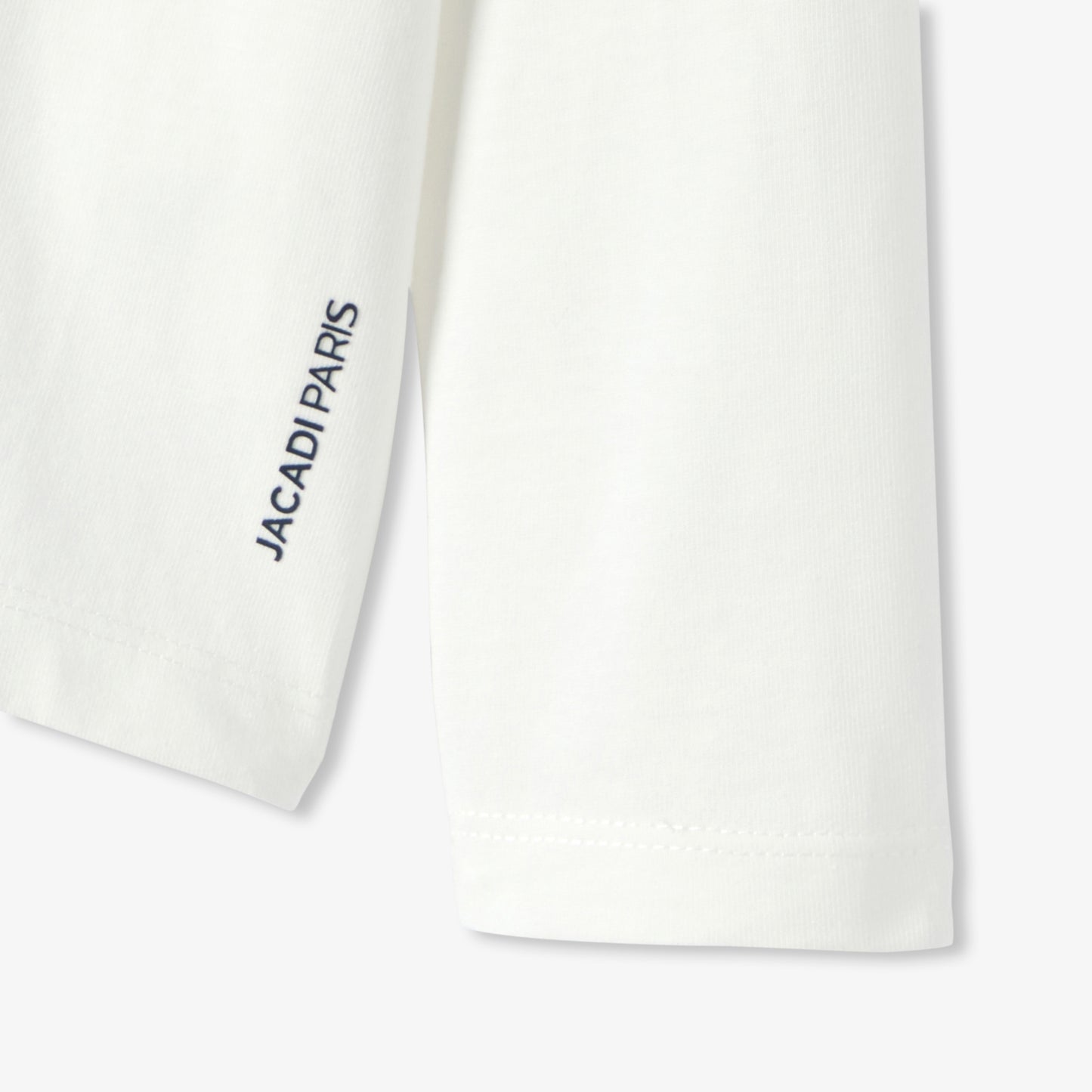 長袖Tシャツ