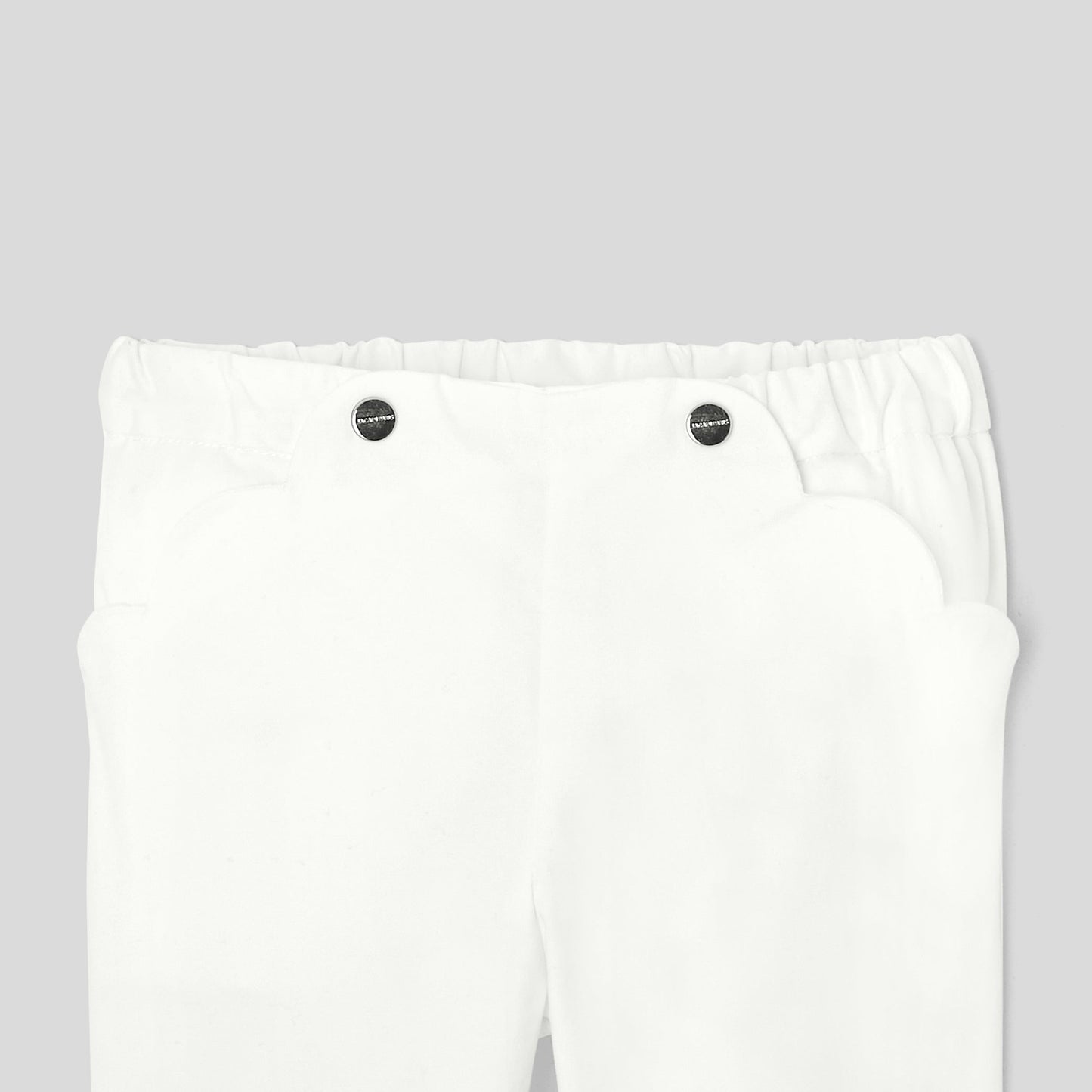 ショートパンツ